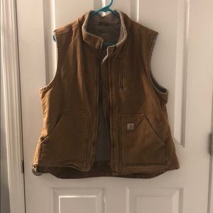 Women’s Carhartt vest size L
